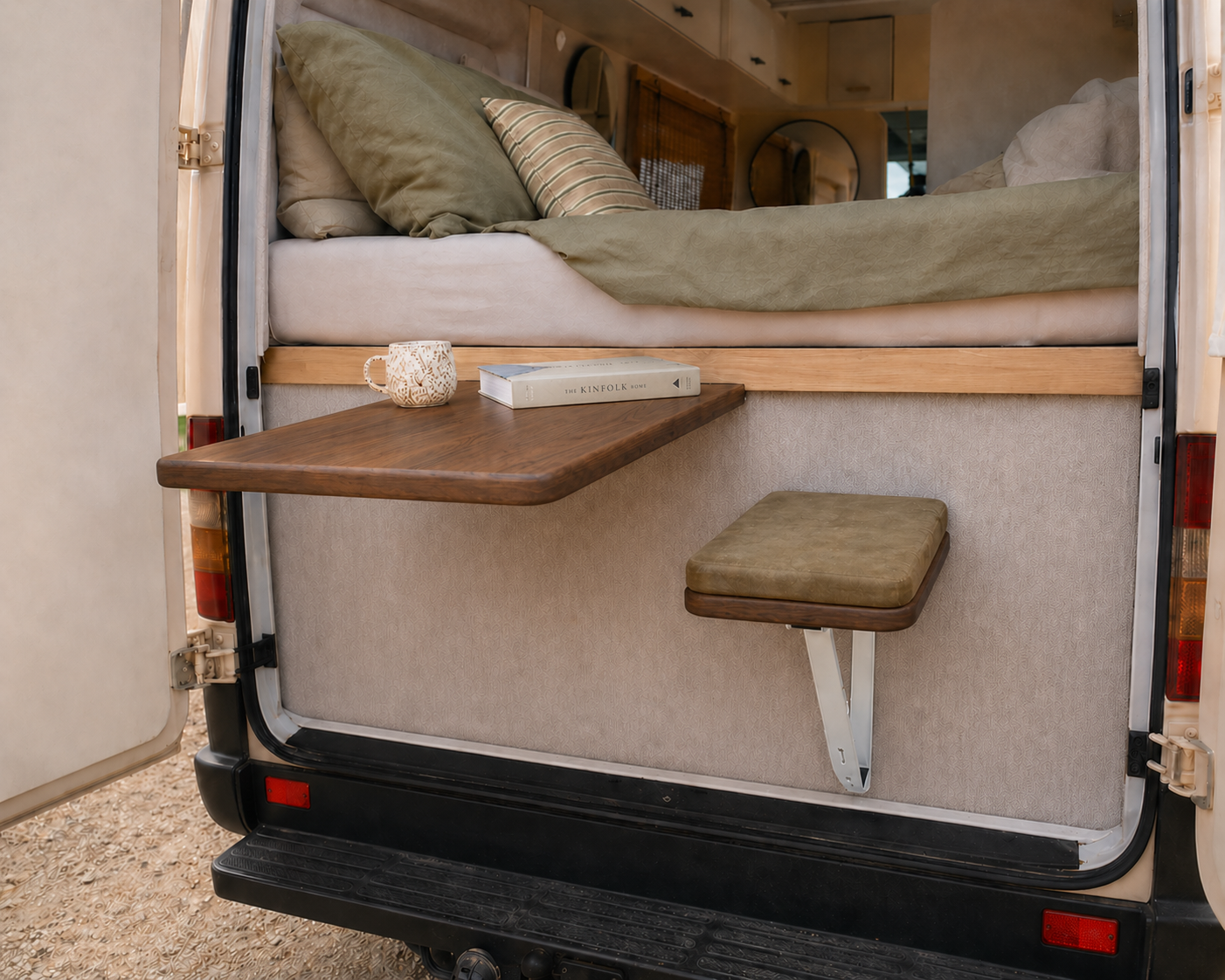 Fold out outdoor seat